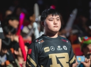 爱游戏体育-包含Uzi迎来二十赛季高光表现，瑞士队球迷沸腾！的词条