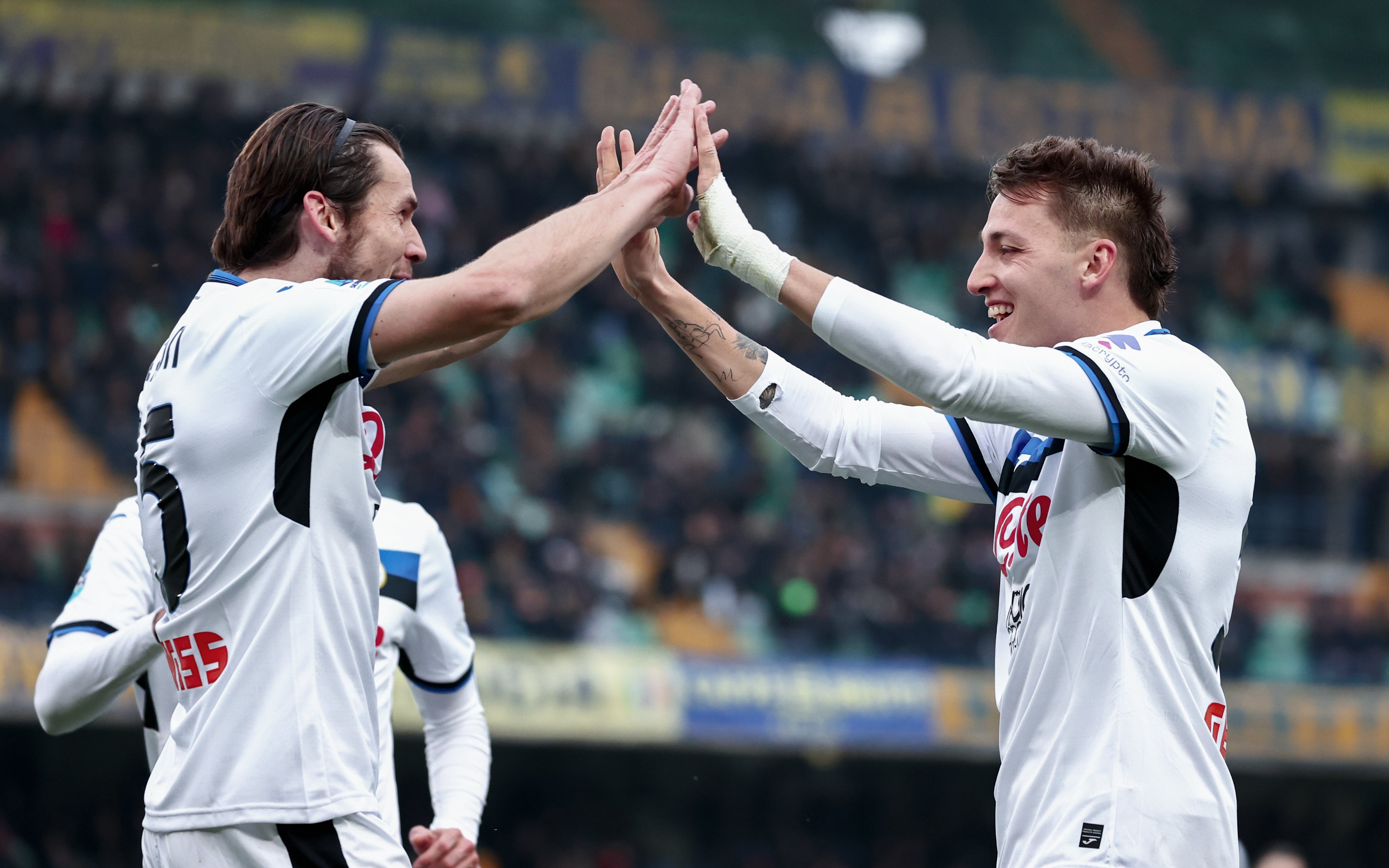 巴特勒与80激战切尔西分钟，比赛局势复杂胜负难料！，凯恩焦点对战气势如虹延续的简单介绍